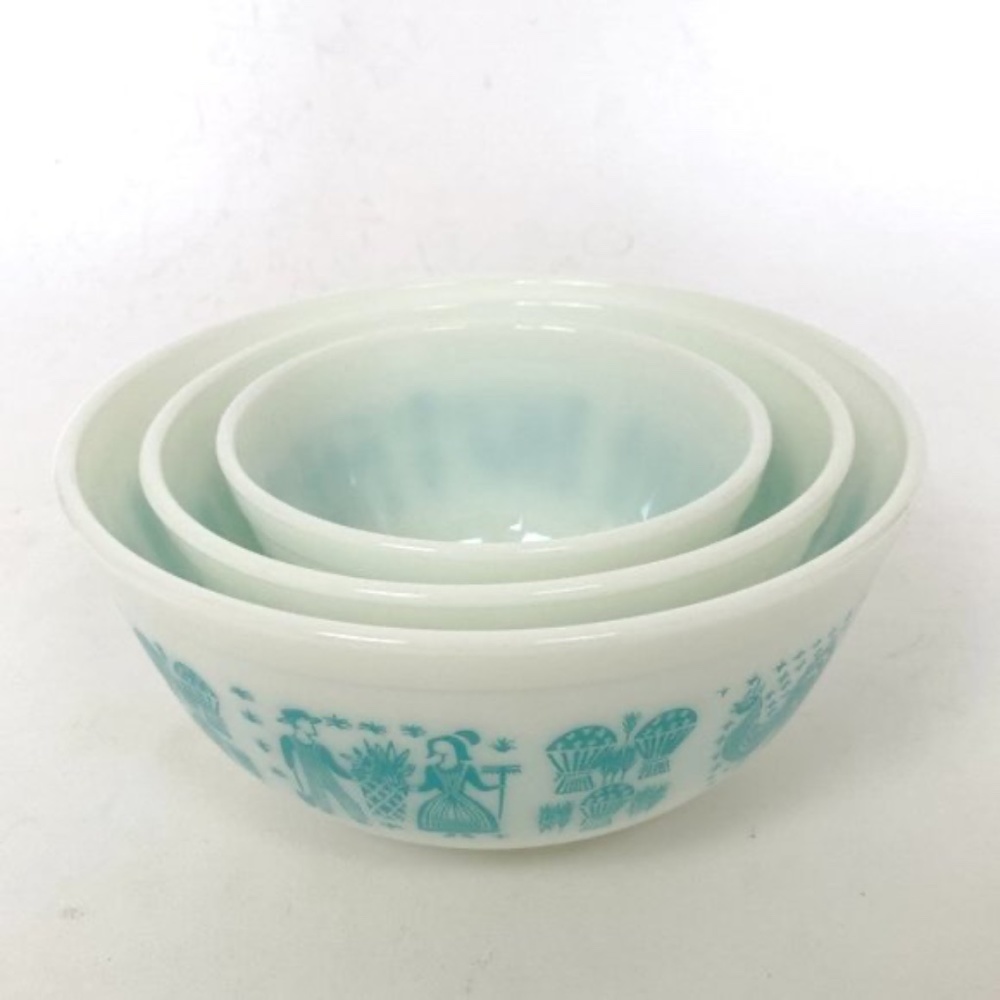 DECIDED TO KEEP NOT FOR SALE Pyrex Mixing Nesting Bowls Amish Butterprint 1950 - Picture 4 of 9